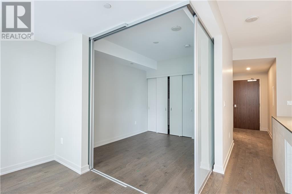 701-101 Queen Street - RE Residences