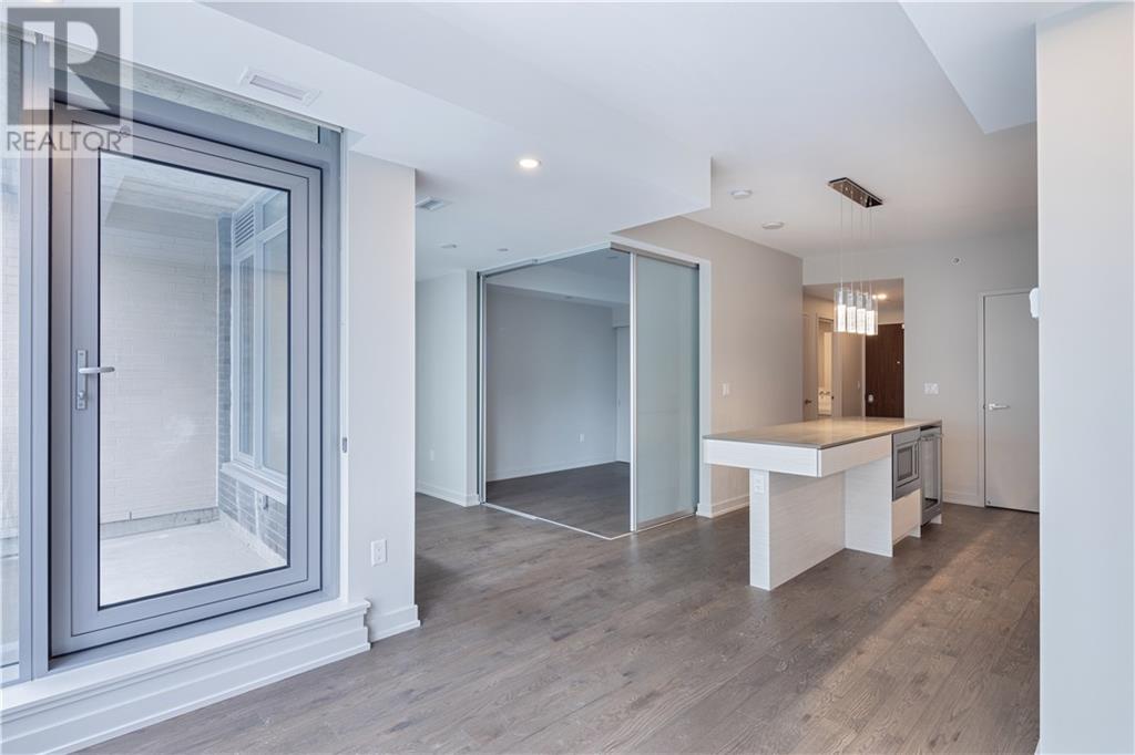 701-101 Queen Street - RE Residences