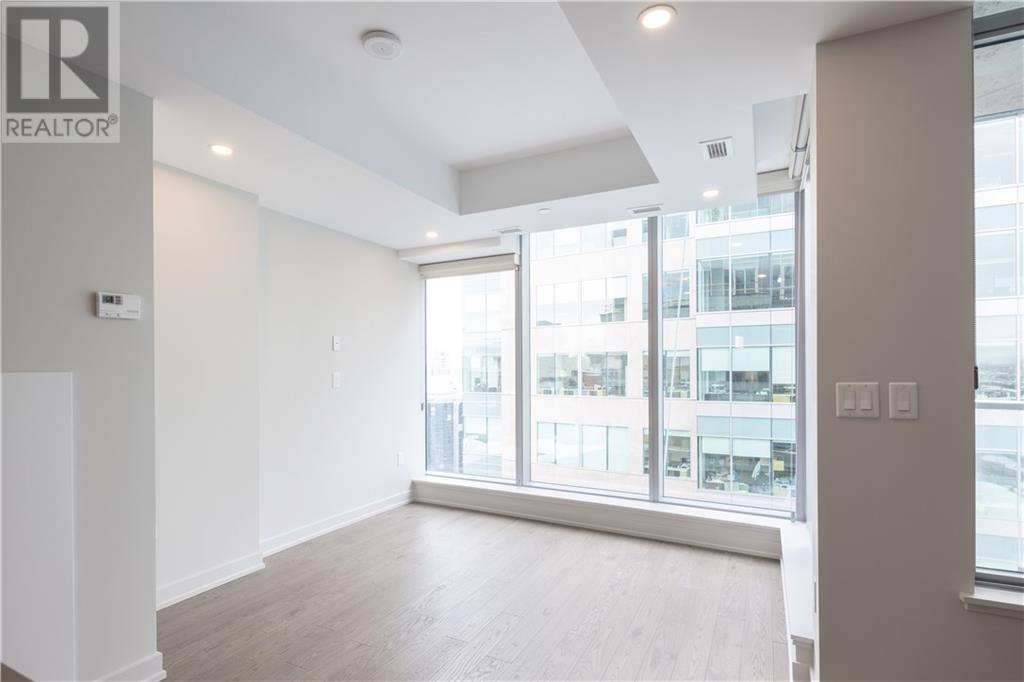 701-101 Queen Street - RE Residences