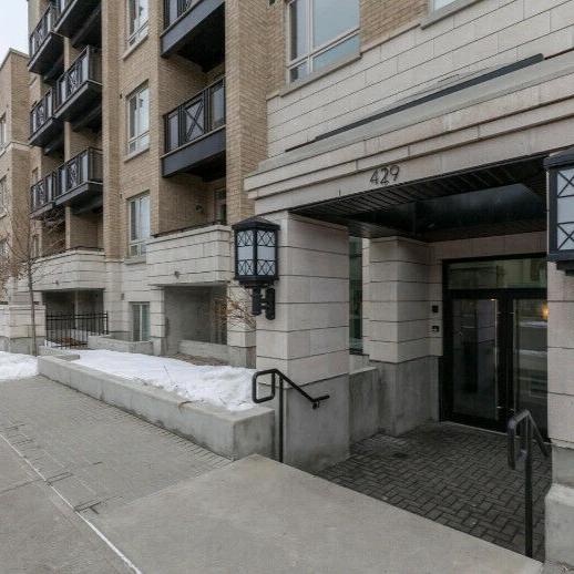 5F - 429 Kent Street - Centropolis Condo