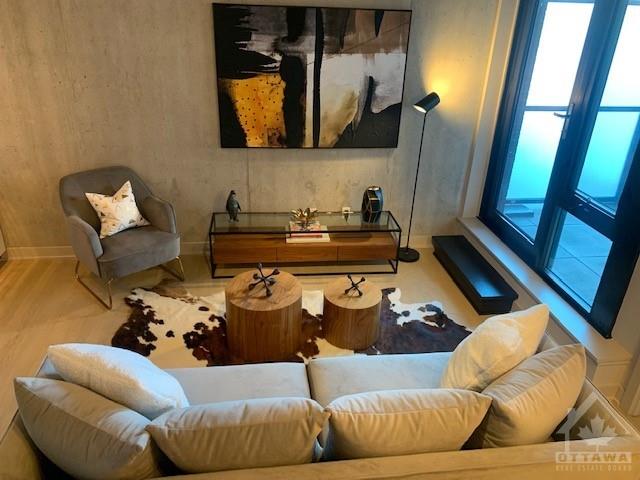 2F - 203 Catherine Street - SoBa Condos